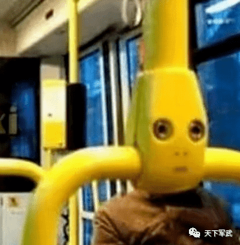 三编丨情侣之间的小游戏永远都是女方赢 不过有