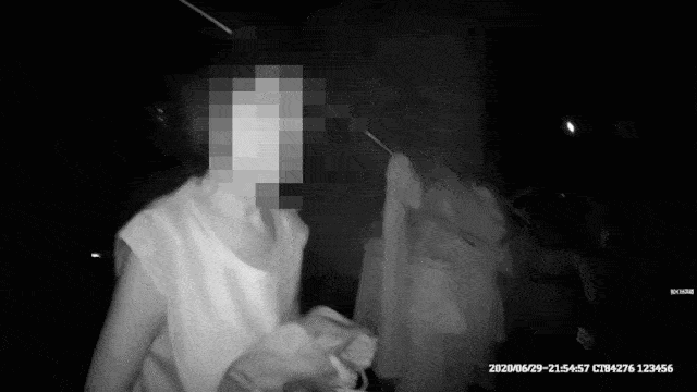 绍兴一老太太家！袜子、饮料瓶、罐头里…翻出