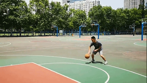 后仰跳投坠楼后续来了！小伙骨折+挫伤