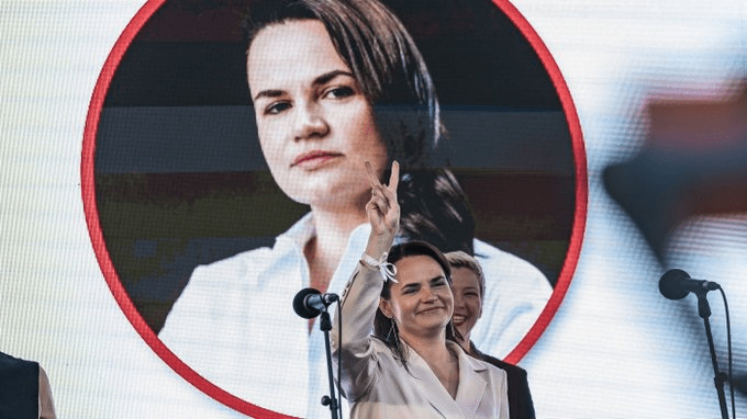 白俄罗斯大选结束卢卡申科连任 反对派不服上街