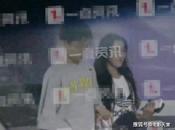 当街索吻还共度良宵，如此实锤都能否认？好感