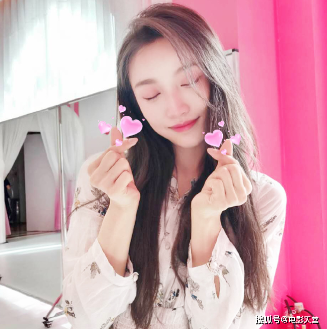 当街索吻还共度良宵，如此实锤都能否认？好感