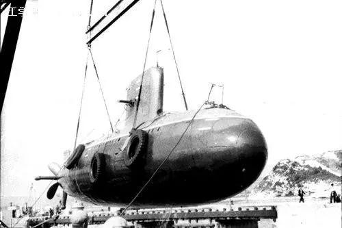 “中国潜艇之父” 邓三瑞逝世：主导我国首艘试