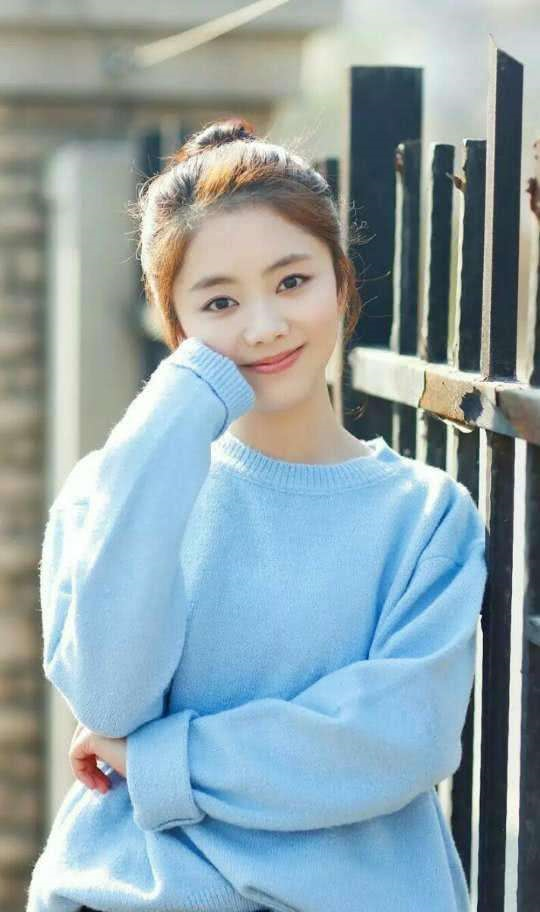 谭松韵妈妈被撞案终审，肇事者被判6年，她将赔