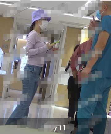 李小璐被拍现身整形医院，不断拉口罩怕被认出