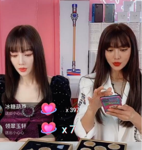 李小璐被拍现身整形医院，不断拉口罩怕被认出