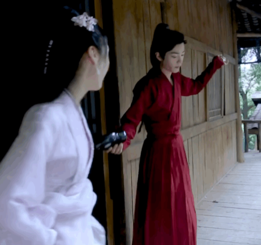 肖战曾被女演员质疑太瘦，他称这简直是侮辱，