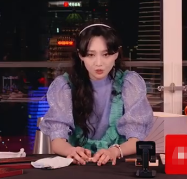 “大陆版张柏芝”？郑爽这一系列迷惑行为是在