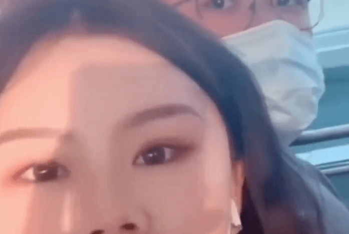 同名同姓夫妻领证结婚，李秋怡女士嫁给李秋怡