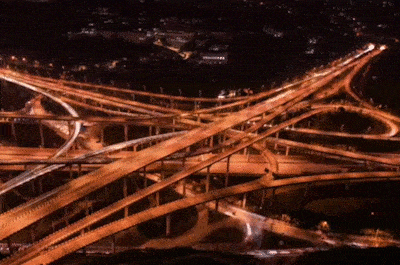 老司机看了就心痒！一碰自己夹紧，山路狂颠不