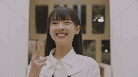 才刚20岁就被叫成小周迅，她的灵气够吗？