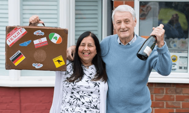 惊喜！70岁老人心脏手术醒来后得知妻子中大奖