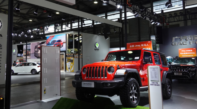 FCA回应从广菲克撤资为不实消息;十月乘用车销