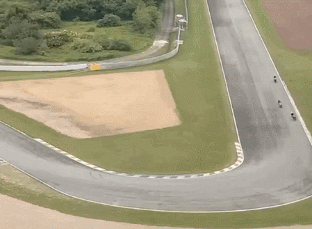 王一博摔车事件反转，保持所有成绩，多名车手