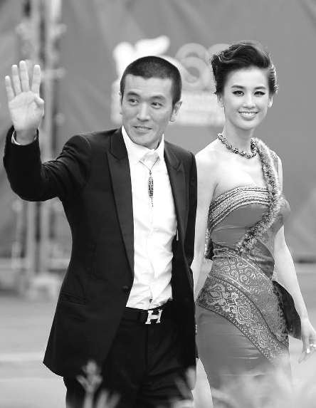 黄圣依杨子结婚13年：豪门的故事，从来都没那么