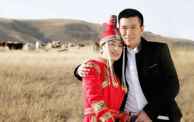 黄圣依杨子结婚13年：豪门的故事，从来都没那么