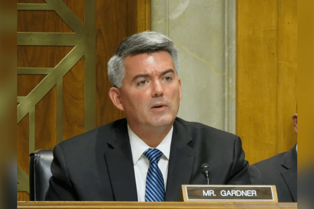 美国大选后，蔡英文第一通电话打给他……