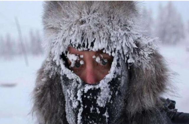 零下70度低温，俄罗斯士兵怎么御寒？这套30万装