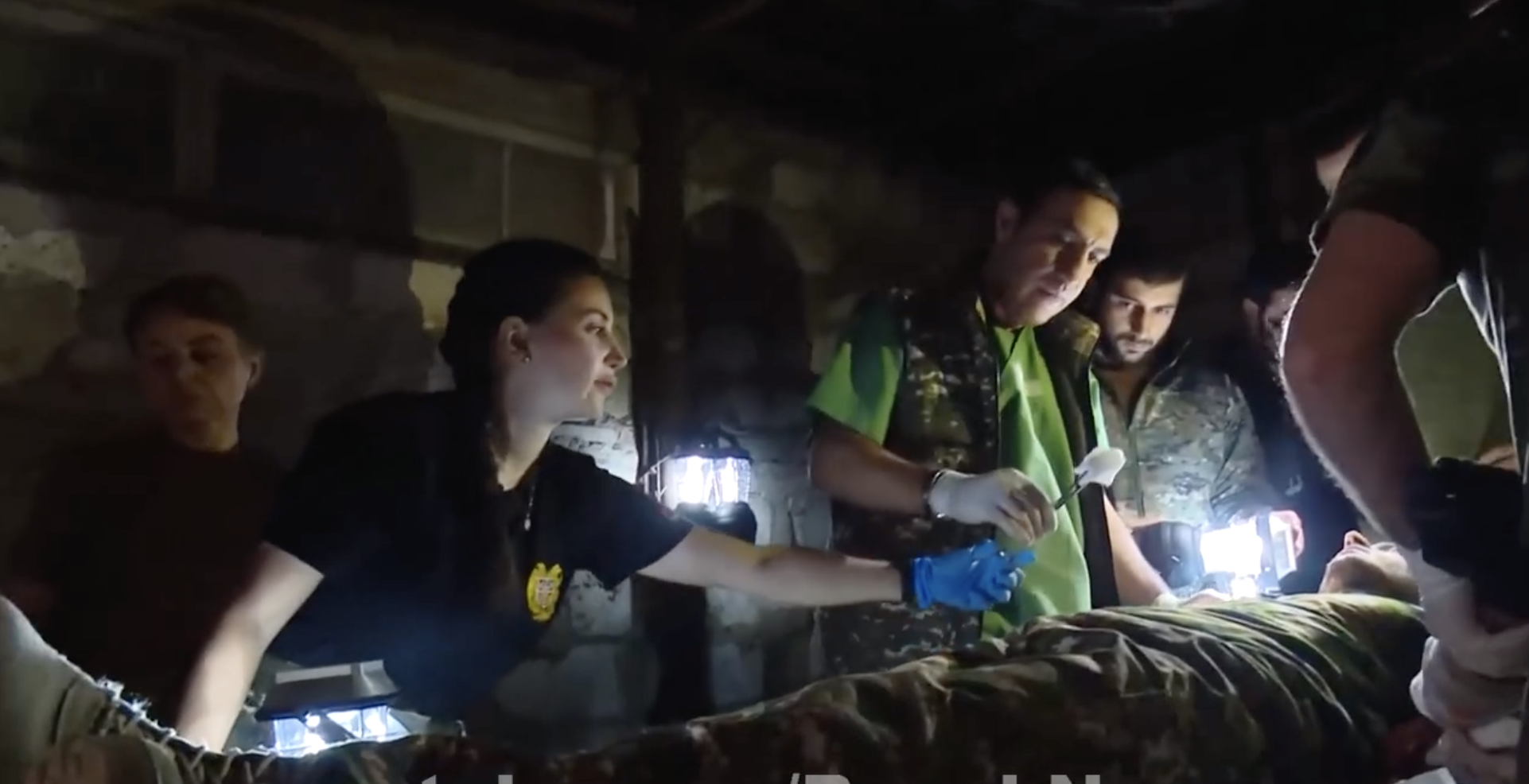 纳卡女兵惊艳战场，神仙颜值碾压女明星，誓言