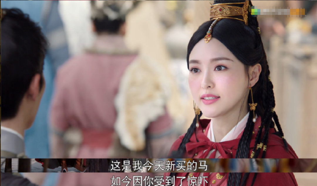女配音因站队肖战被网暴，疑舞台上大哭卖惨，