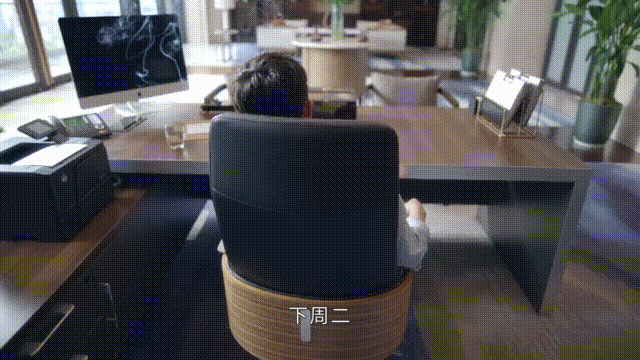 林更新新剧热播，和绯闻女友激吻，变身非典型