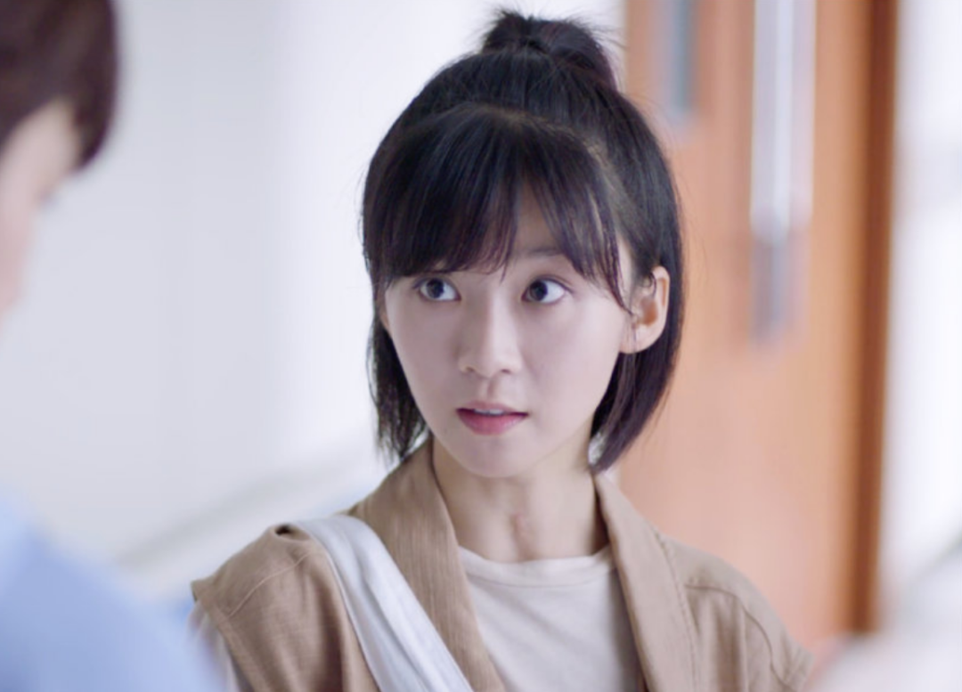 从靠照骗圈粉小网红，到多部影视剧女主，她洗