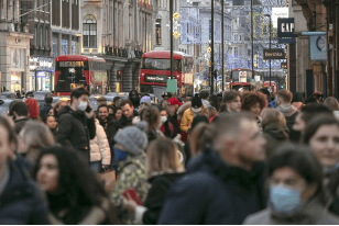 英国人周末突击消费45亿英镑:担心“硬脱欧”和