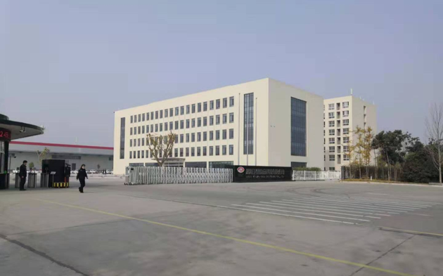 “辣条一哥”卫龙的发家史：从小作坊到年营收