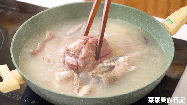 吃它比打火锅过瘾！热辣鲜香一碗端，连汤底都