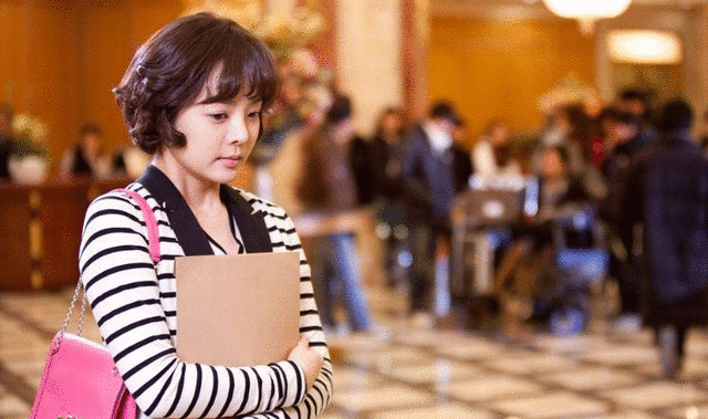 两段婚姻失败，产后抑郁，抚养3岁儿子，蔡琳终