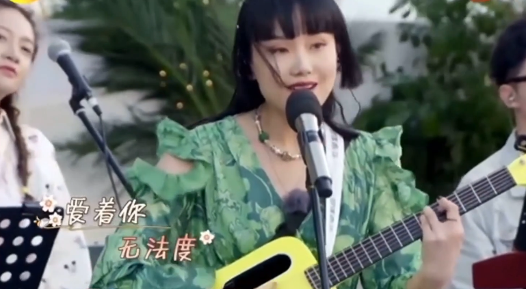 黄龄嗲，宁静酥，郁可唯声线美，浪姐成团巡演