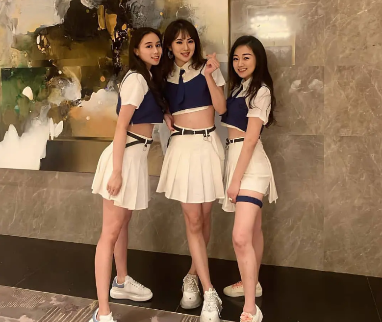 任正非小女儿疑进军娱乐圈，相貌与姐姐差别大