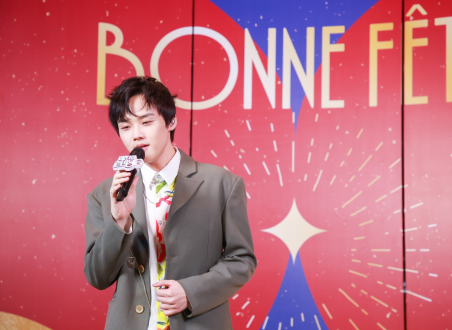 酷狗首唱会联动高杨打卡广州K11，音乐剧王子再