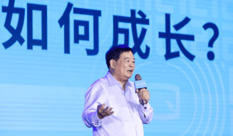 曹德旺警告：新能源汽车有泡沫，靠补贴活不久