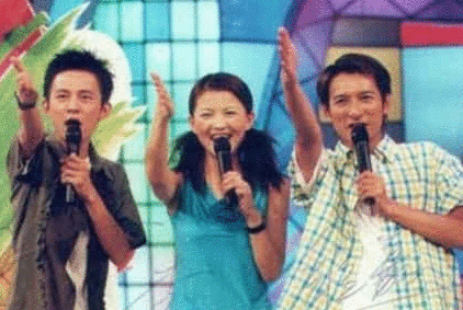 李湘才是快本元老，曾搭档多个主持，没有李湘