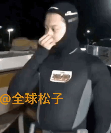 不愧是前队友！朴灿烈近况曝光被嘲丑，与吴亦