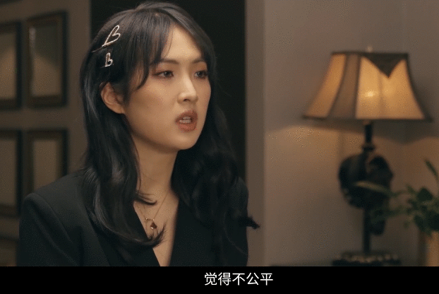 姚安娜公布出道纪录片，首次回应争议：为何都